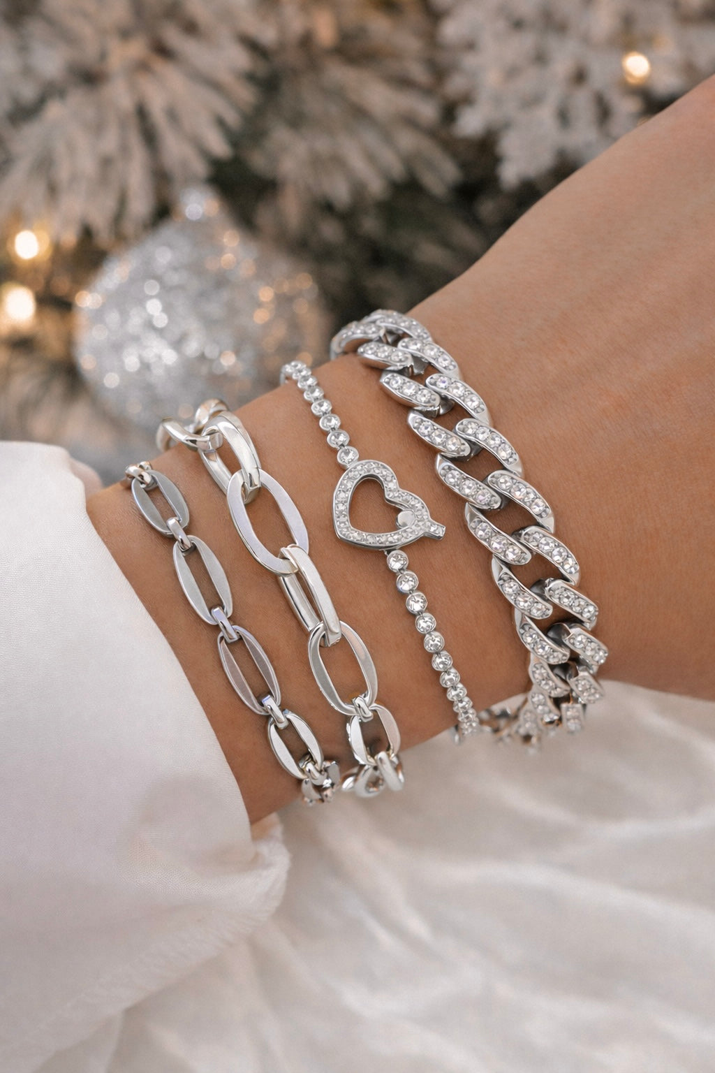 The Sweetheart Cuff