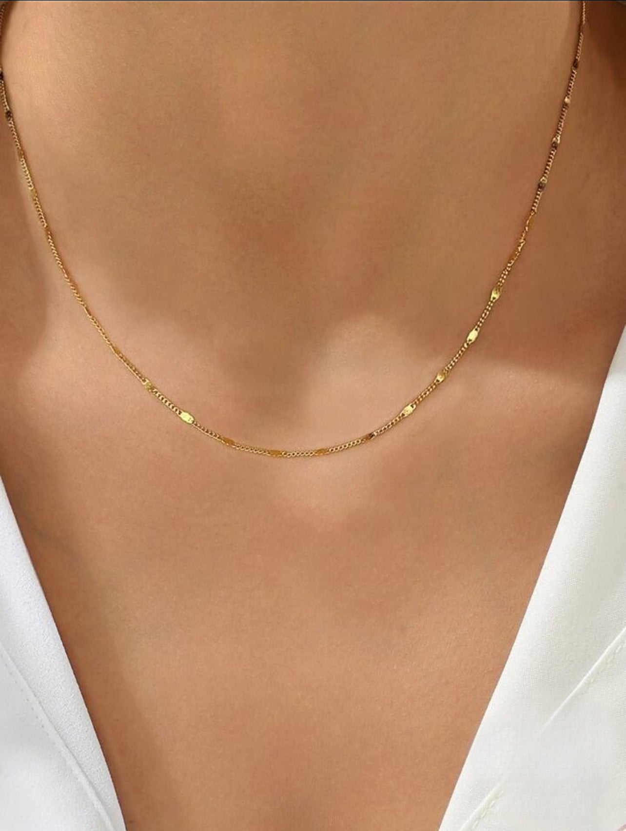 Minimalist Gold Necklace