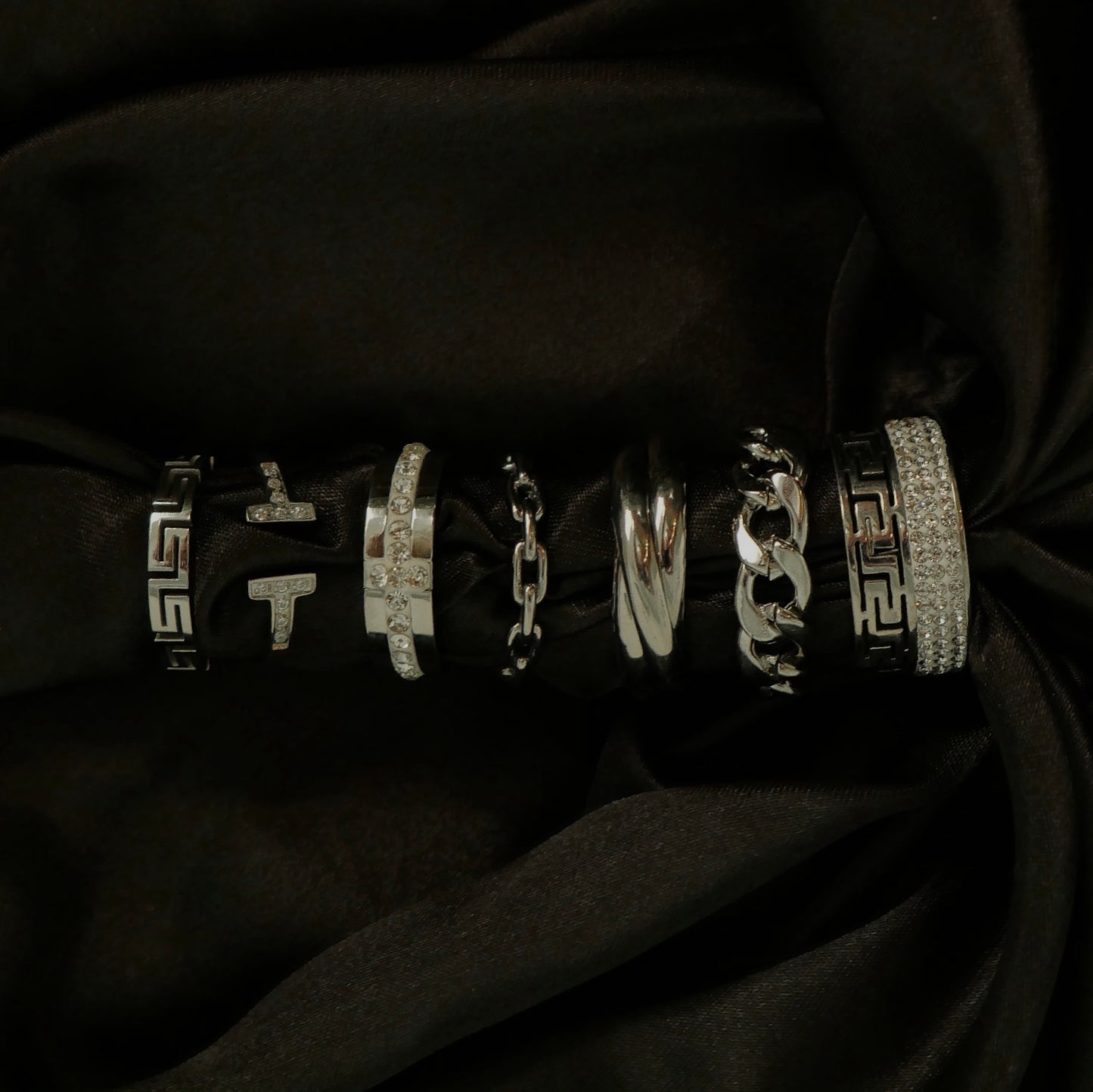 Chain Reaction Ring