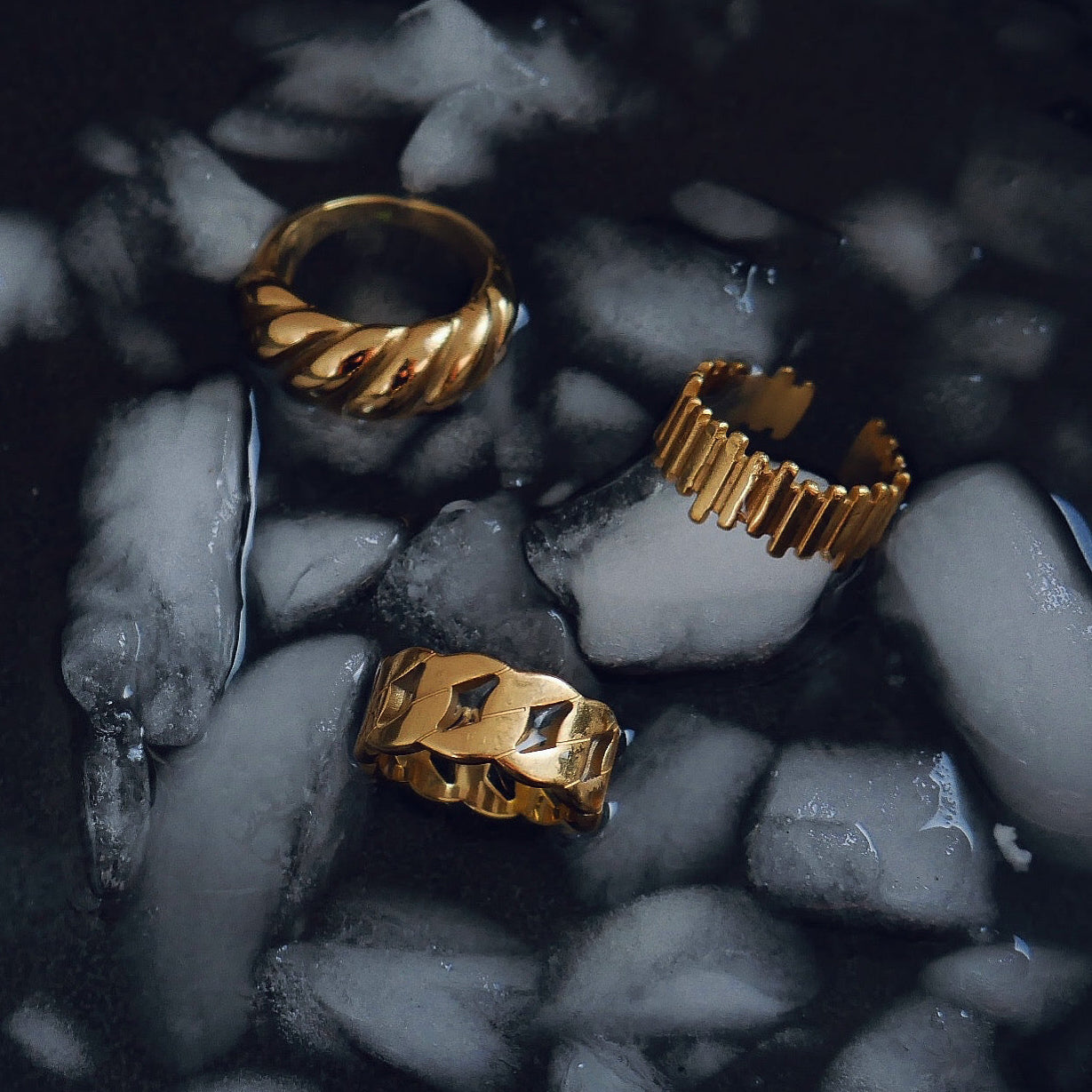 Twist of Fate Ring