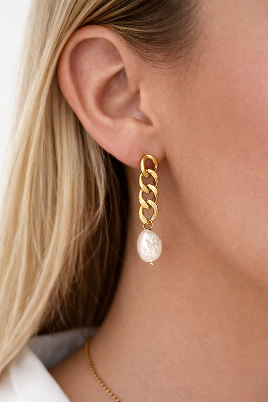 Chain Reaction Pearl Earrings