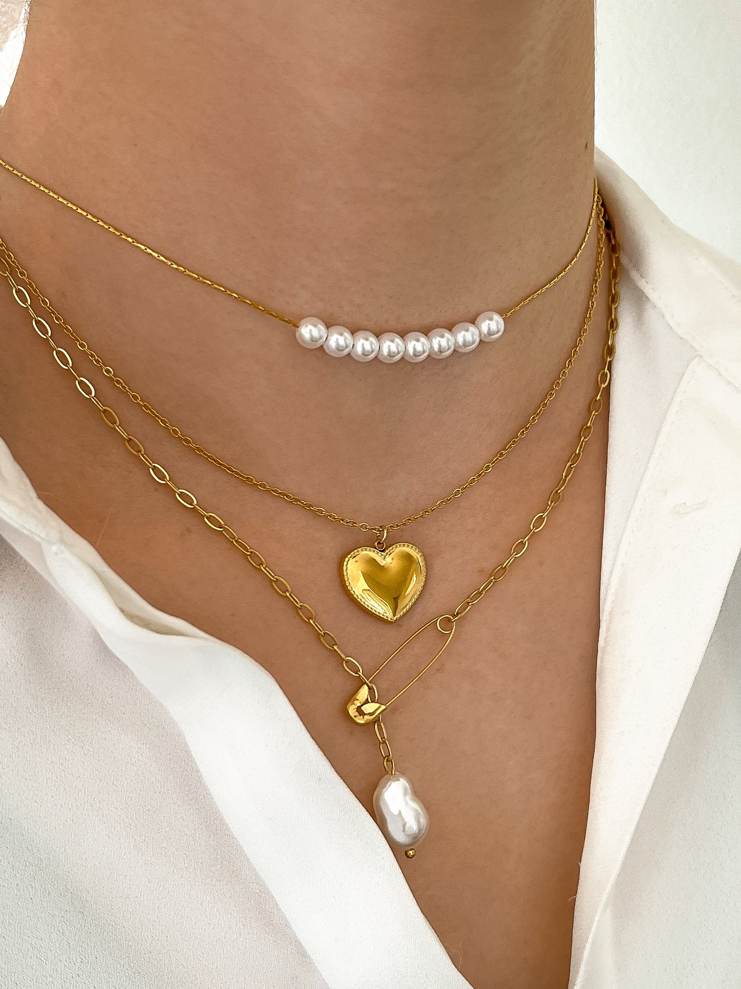 Pearl Heart Pendant Double Layered Necklace