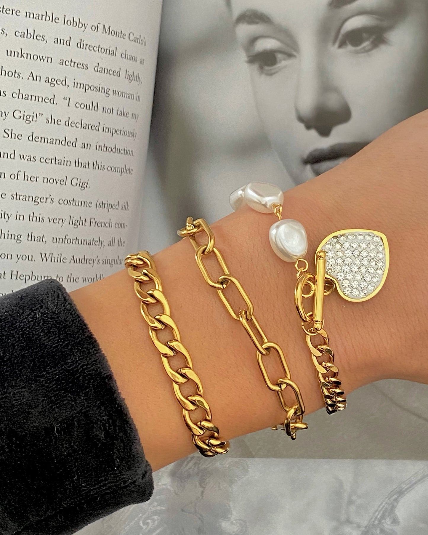 Suki Bracelet Set | Gold Chain Bracelet | Heart Bracelet