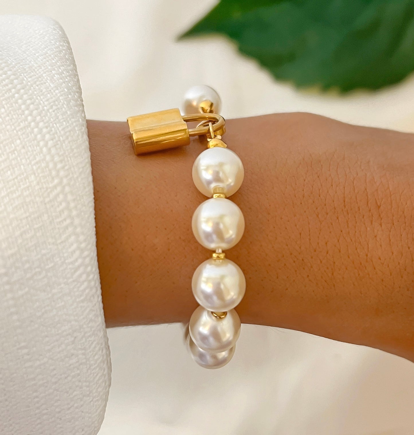 Meret Bracelet | Pearl Bracelet | Gold Chain Bracelet