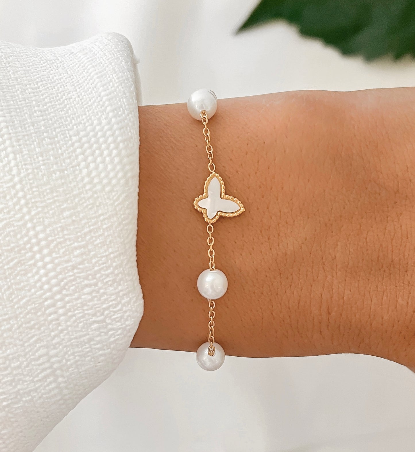 Alana Pearl Bracelet | Butterfly Bracelet | Gold Chain Bracelet | Pearl Bracelet