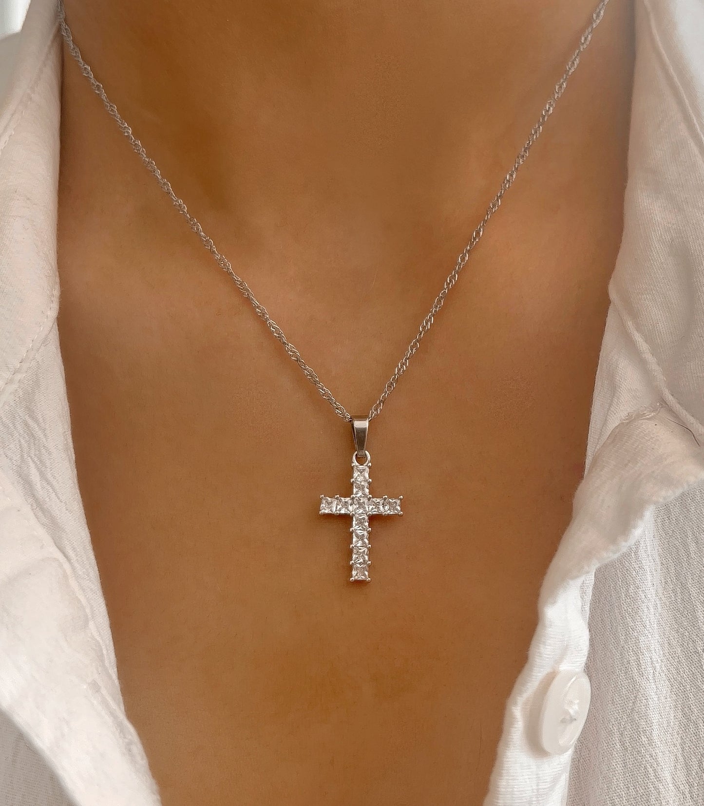 Sparkling Cross Pendant Necklace